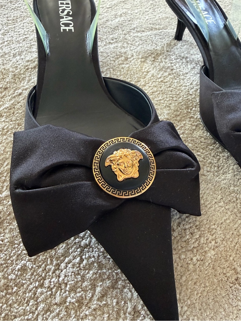 Versace Medusa Bow Embellished Rubber-trimmed Satin Slingback Pumps - Picture 5 of 7